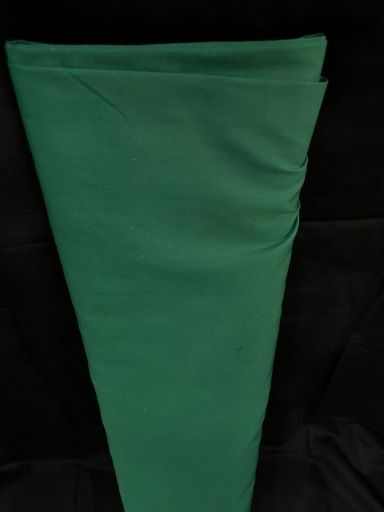 Verde oscuro